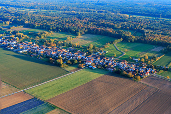 Luftbild von Saarstraße aus Nordwesten in Kandel im Bundesland Rheinland-Pfalz, Deutschland