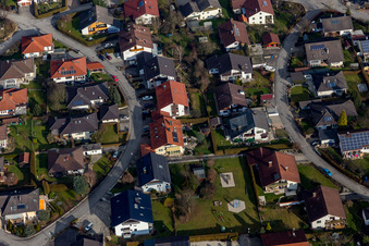 Schrägluftbild von Ortsteil Aunham in Bad Birnbach im Bundesland Bayern, Deutschland