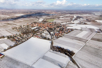 Ortsteil Mörzheim in Landau in der Pfalz im Bundesland Rheinland-Pfalz, Deutschland aus der Luft