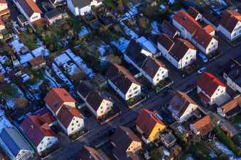 Waldstraße x Südendstraße im Winter bei Schnee in Kandel im Bundesland Rheinland-Pfalz, Deutschland