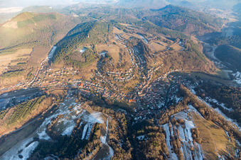 Schrägluftbild von Rumbach im Bundesland Rheinland-Pfalz, Deutschland
