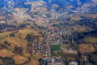Ortsansicht im Odenwald aus Südwesten im Ortsteil Reichenbach in Lautertal im Bundesland Hessen, Deutschland
