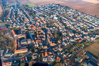 Luftbild von Ortsteil Klein-Zimmern in Groß-Zimmern im Bundesland Hessen, Deutschland