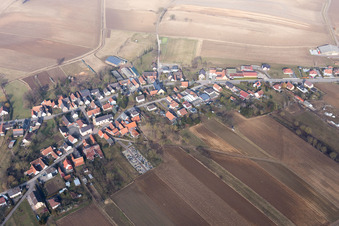 Siegen im Bundesland Bas-Rhin, Frankreich von der Drohne aus gesehen