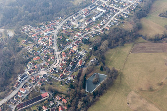 Lauterbourg im Bundesland Bas-Rhin, Frankreich aus der Drohnenperspektive