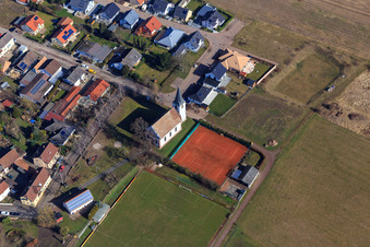 Luftbild von Schloßkirche am Sportplatz des SV Altdorf Böbingen 1958 im Bundesland Rheinland-Pfalz, Deutschland