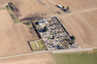 Friedhof im Ortsteil Heiligenstein in Römerberg im Bundesland Rheinland-Pfalz, Deutschland