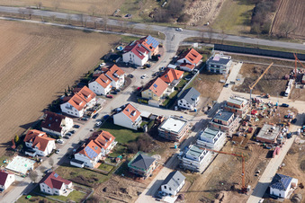 Salierstraße im Ortsteil Heiligenstein in Römerberg im Bundesland Rheinland-Pfalz, Deutschland