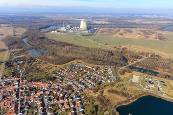 Luftbild von AKW EnBW Kernkraft GmbH (EnKK), Philippsburg hinterm Phillipsburger Altrhein aus Osten und Freyersee im Winter ohne Schnee im Bundesland Baden-Württemberg, Deutschland