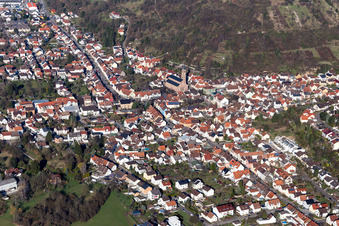 Pfarrkirche Cosmas und Damian im Ortsteil Untergrombach in Bruchsal im Bundesland Baden-Württemberg, Deutschland