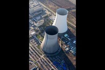 Philippsburg im Bundesland Baden-Württemberg, Deutschland aus der Vogelperspektive