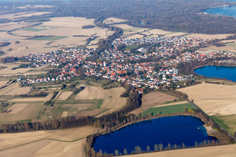 Gambsheim im Bundesland Bas-Rhin, Frankreich von einer Drohne aus