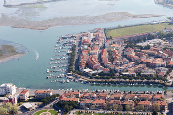 Grado im Bundesland Gorizia, Italien aus der Luft betrachtet