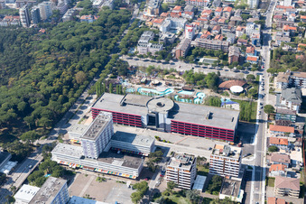 Lignano Sabbiadoro im Bundesland Udine, Italien von einer Drohne aus