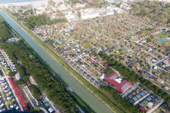Zadina Pineta im Bundesland Emilia-Romagna, Italien aus der Luft