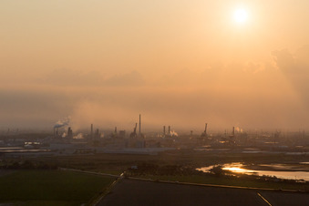 Luftaufnahme von Punta Marina im Bundesland Emilia-Romagna, Italien
