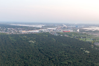 Luftbild von Marina Romea im Bundesland Emilia-Romagna, Italien