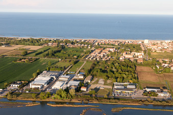 Porto Garibaldi im Bundesland Emilia-Romagna, Italien von oben