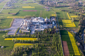 Borgo Ampiano im Bundesland Friaul-Julisch Venetien, Italien von oben