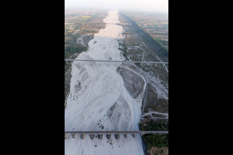 Luftbild von Montereale Valcellina im Bundesland Pordenone, Italien