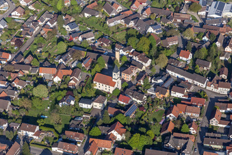 Kirche der Evangelischen Kreuzgemeinde im Ortsteil Scherzheim in Lichtenau im Bundesland Baden-Württemberg, Deutschland