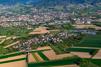 Luftbild von Ortsteil Oberweier in Bühl im Bundesland Baden-Württemberg, Deutschland