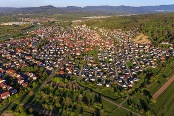 Ortsansicht aus Westen in Kuppenheim im Bundesland Baden-Württemberg, Deutschland