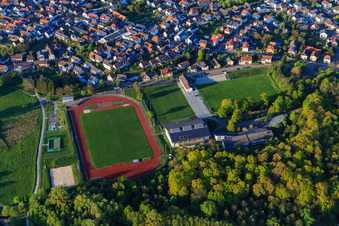 Brüchelwaldhalle und Leichtathletikstadion Ötigheim des TTG Ötigheim 1957 e.V im Bundesland Baden-Württemberg, Deutschland