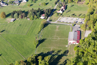 Lampertsloch im Bundesland Bas-Rhin, Frankreich aus der Drohnenperspektive