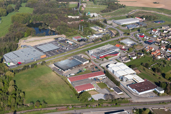 Drohnenaufname von Gundershoffen im Bundesland Bas-Rhin, Frankreich