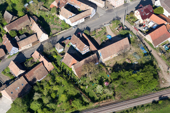 Luftbild von Uttenhoffen im Bundesland Bas-Rhin, Frankreich