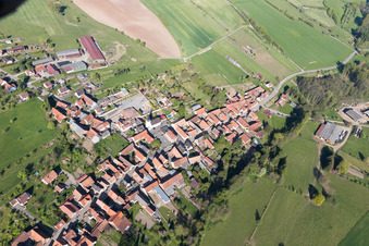 Bischholtz im Bundesland Bas-Rhin, Frankreich von oben gesehen