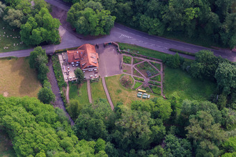 Café an der Lauter im Ortsteil Sankt Germanshof in Wissembourg im Bundesland Bas-Rhin, Frankreich