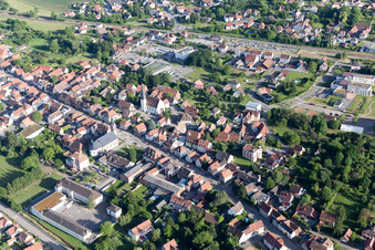 Soultz-sous-Forêts im Bundesland Bas-Rhin, Frankreich aus der Luft