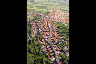 Verlauf der Straßenführung der Rue du Maréchal Leclerc in Surbourg in Grand Est im Bundesland Bas-Rhin, Frankreich