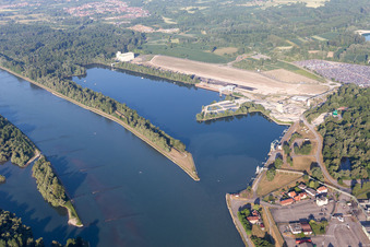 Lauterbourg, Hafen im Bundesland Bas-Rhin, Frankreich von oben