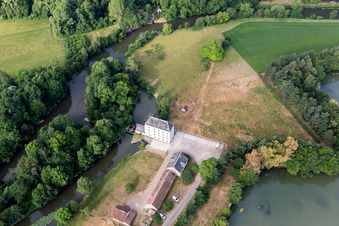 Naveil im Bundesland Loir-et-Cher, Frankreich aus der Luft