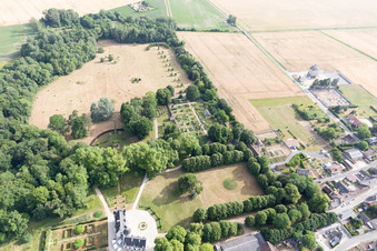 Saint-Cyr-du-Gault im Bundesland Loir-et-Cher, Frankreich aus der Luft