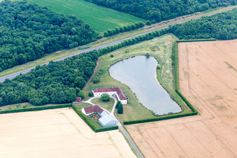 Ouzouer-sous-Bellegarde