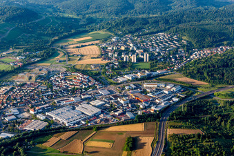 Industrie- und Gewerbegebiet mit Alfred Kärcher Vertriebs-GmbH in Winnenden im Bundesland Baden-Württemberg, Deutschland