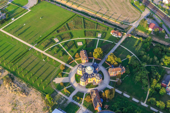 Eremitage Waghäuse im Abendlichtl in Waghäusel im Bundesland Baden-Württemberg, Deutschland von oben