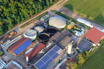 Biogasanlagen der Meerwarth Energie GmbH im Ortsteil Oberhausen in Oberhausen-Rheinhausen im Bundesland Baden-Württemberg, Deutschland
