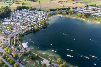 Luftaufnahme von Sankt Leon, St. Leoner See, Wasserskianlage in St. Leon-Rot im Bundesland Baden-Württemberg, Deutschland
