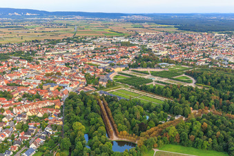 Das "Ende der Welt" im Schwetzinger Schlossgarten in Schwetzingen im Bundesland Baden-Württemberg, Deutschland