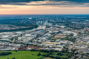Drohnenaufname von Rheinauhafen in Mannheim im Bundesland Baden-Württemberg, Deutschland