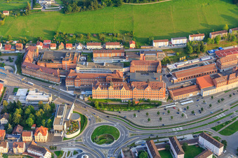 Aesculap Akademie GmbH im Aesculapium und Aesculap AG (B. Braun) in Tuttlingen im Bundesland Baden-Württemberg, Deutschland