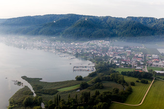 Schrägluftbild von Ortsteil Bodman in Bodman-Ludwigshafen im Bundesland Baden-Württemberg, Deutschland