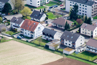 Drohnenbild von Am Wasserturm in Kandel im Bundesland Rheinland-Pfalz, Deutschland