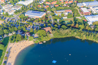 Strand des Badesee Bensheim am Abend im Bundesland Hessen, Deutschland von oben