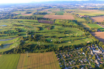 Golfplatz Heddesheim Gut Neuzenhof im Bundesland Baden-Württemberg, Deutschland